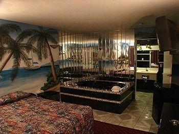 Safari Inn Motel Сан Антонио Екстериор снимка